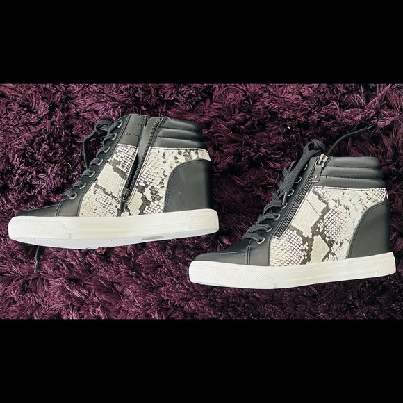 COPY - Black Ankle Booties with Side Animal Print Design. - Picture 3 of 6